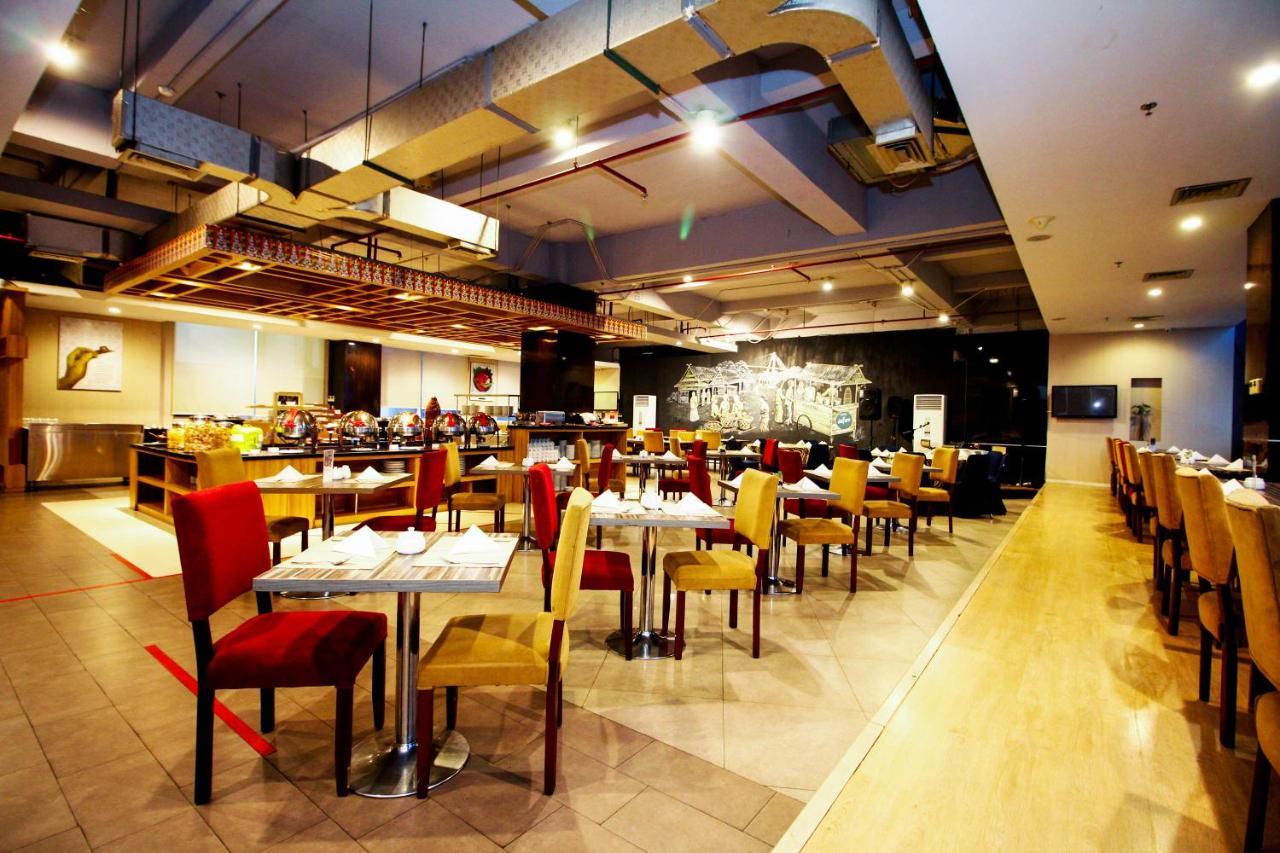 โฮเต็ล ดาแฟม เพกานบารู Hotel เปกันบารู ภายนอก รูปภาพ